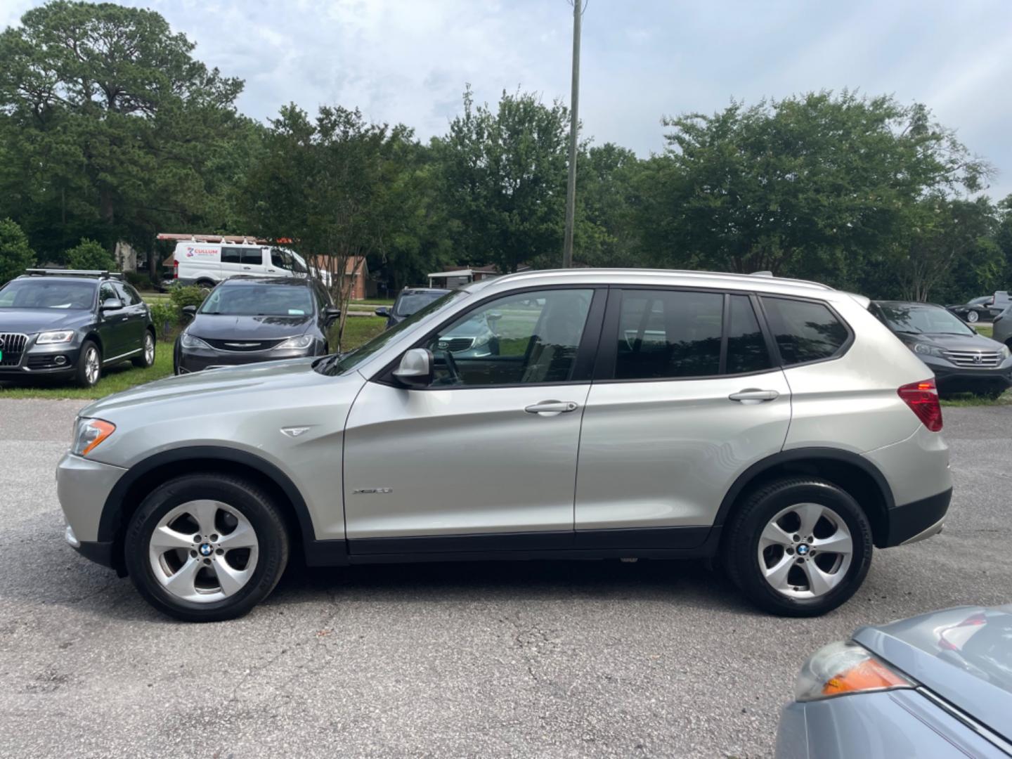 2012 SILVER BMW X3 XDRIVE28I (5UXWX5C53CL) with an 3.0L engine, Automatic transmission, located at 5103 Dorchester Rd., Charleston, SC, 29418-5607, (843) 767-1122, 36.245171, -115.228050 - Clean & Spacious interior with Leather, CD/AUX/USB, Dual Climate Control, Power Everything (windows, locks, mirrors), Power Liftgate, Push Button Start, Keyless Entry, Alloy Wheels, Spacious Cargo. Local Trade-in!! 114k miles Located at New Life Auto Sales! 2023 WINNER for Post & Courier's Charlest - Photo#3